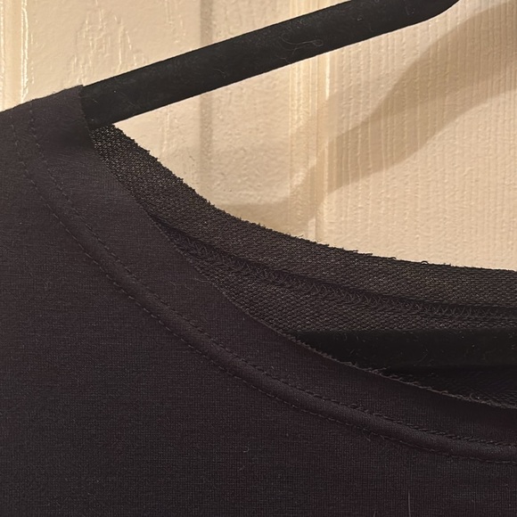 Women’s Begonia K Black Long-Sleeve Novelty Tee with Hot Pink Lips Graphic - Picture 5 of 7